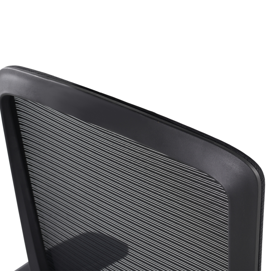 Silla Ejecutiva Kaze Negra RB OffiMobile, sin cabecera, detalle del respaldo de malla.
