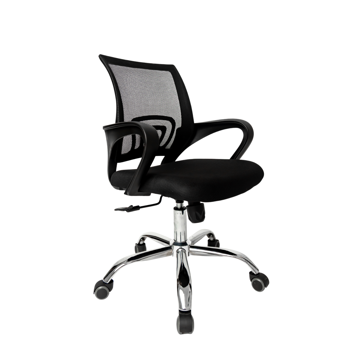 Silla operativa Tiny negra con base cromada, vista en perspectiva. OffiMobile.